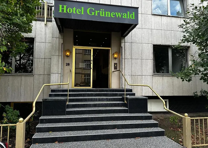 Gruenewald * Hannover